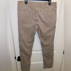AEO flex 34x34 khakis
